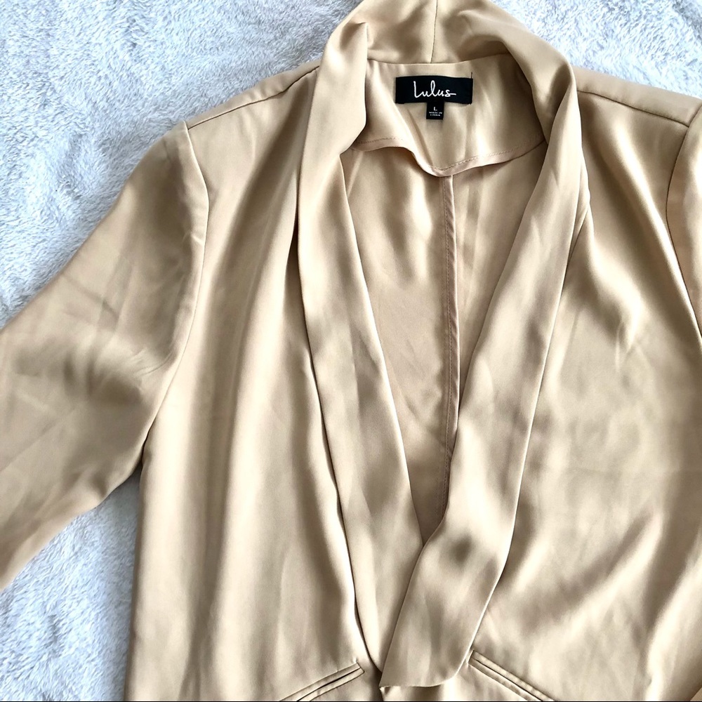 SOLD✖️Lulu's Taupe Miss Punctuality Blazer | Large - Picture 4 of 11